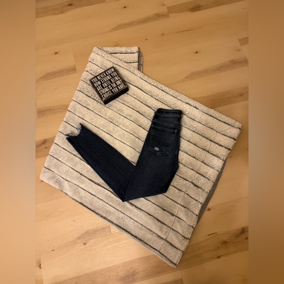 American Eagle Outfitters Denim - American Eagle Outfitters Dark Blue Distressed Skinny Jeans